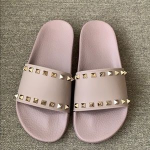 BRAND NEW Valentino Rockstud Slides
